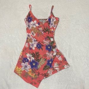 Salmon floral stretchy print size small shorts dress combo
